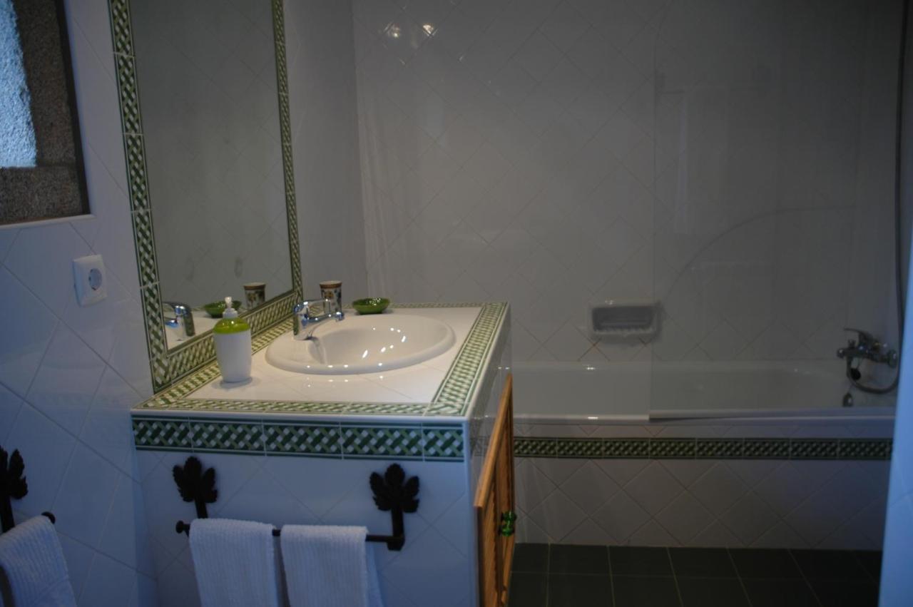 Quinta Da Casa Alta Vila Valenca Quarto foto