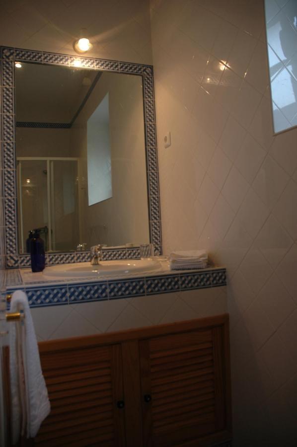 Quinta Da Casa Alta Vila Valenca Quarto foto